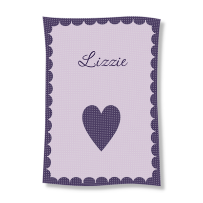 SINGLE HEART &amp; SCALLOPED EDGE BLANKET